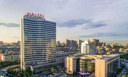 7371639463842997.jpg 医院2.jpg